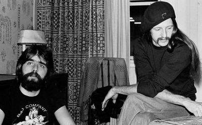 A picture of Michael McDonald and Patrick Simmons during an interview.